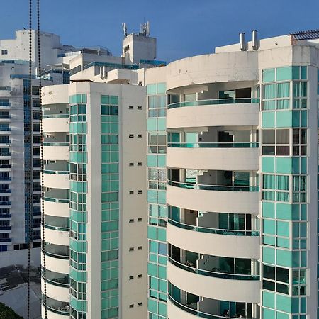 Oceanside 3-Bedroom Apartment In Fun Tourist Area Cartagena Exteriör bild