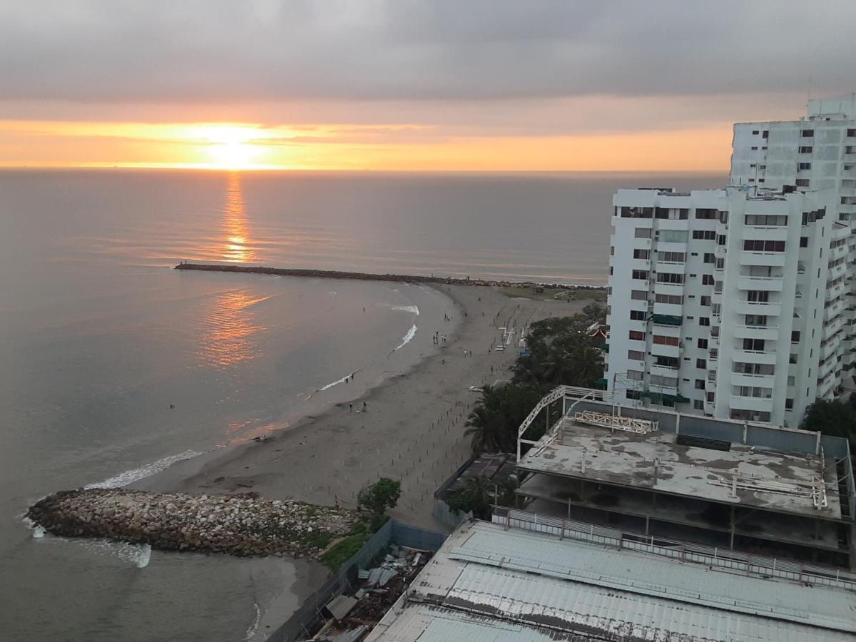 Oceanside 3-Bedroom Apartment In Fun Tourist Area Cartagena Exteriör bild