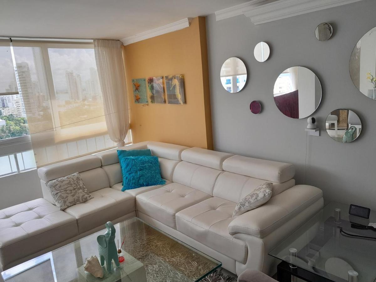Oceanside 3-Bedroom Apartment In Fun Tourist Area Cartagena Exteriör bild