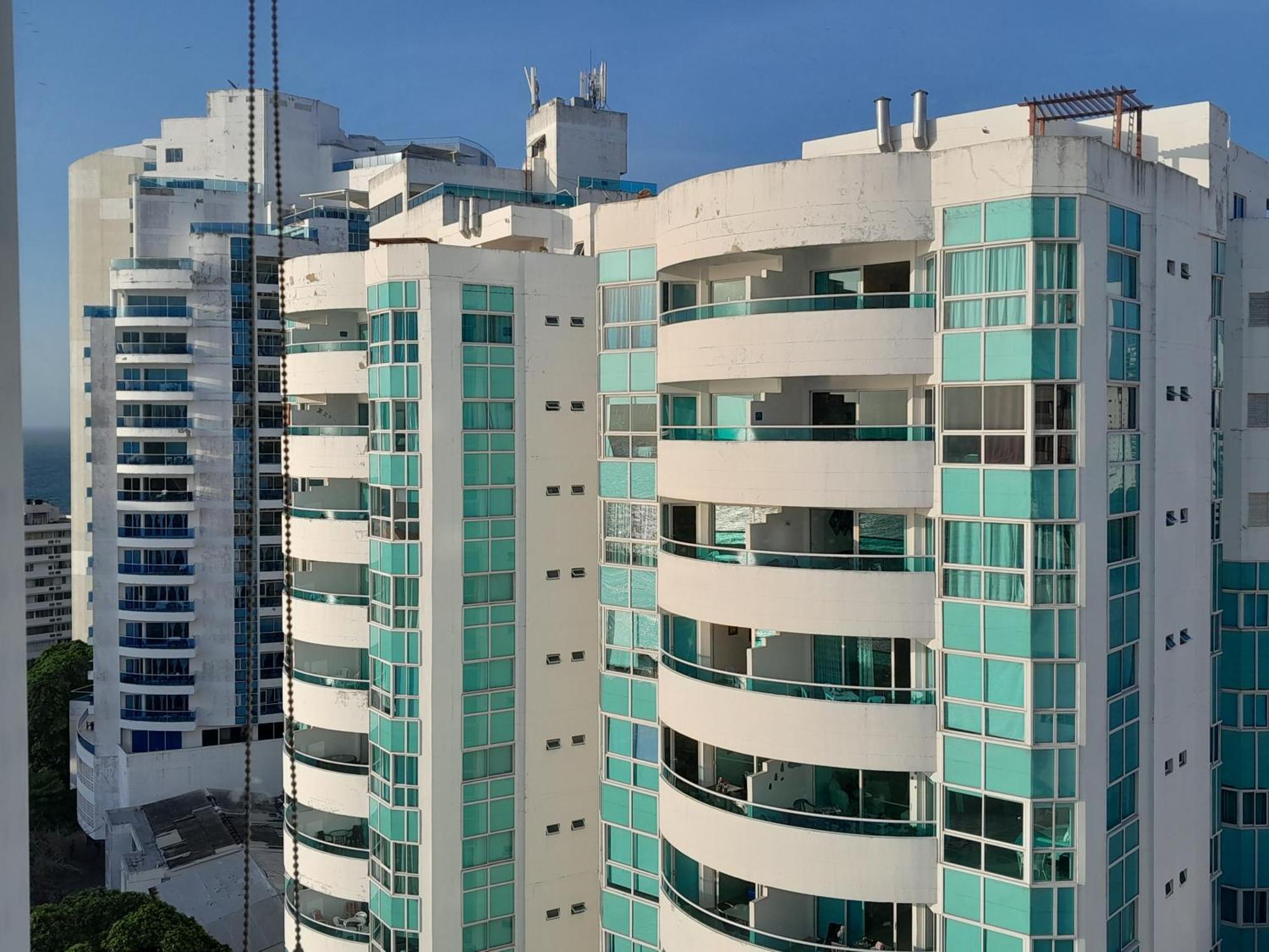 Oceanside 3-Bedroom Apartment In Fun Tourist Area Cartagena Exteriör bild