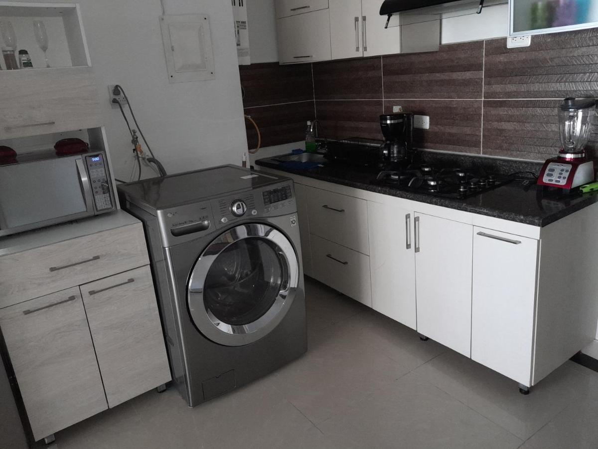 Oceanside 3-Bedroom Apartment In Fun Tourist Area Cartagena Exteriör bild